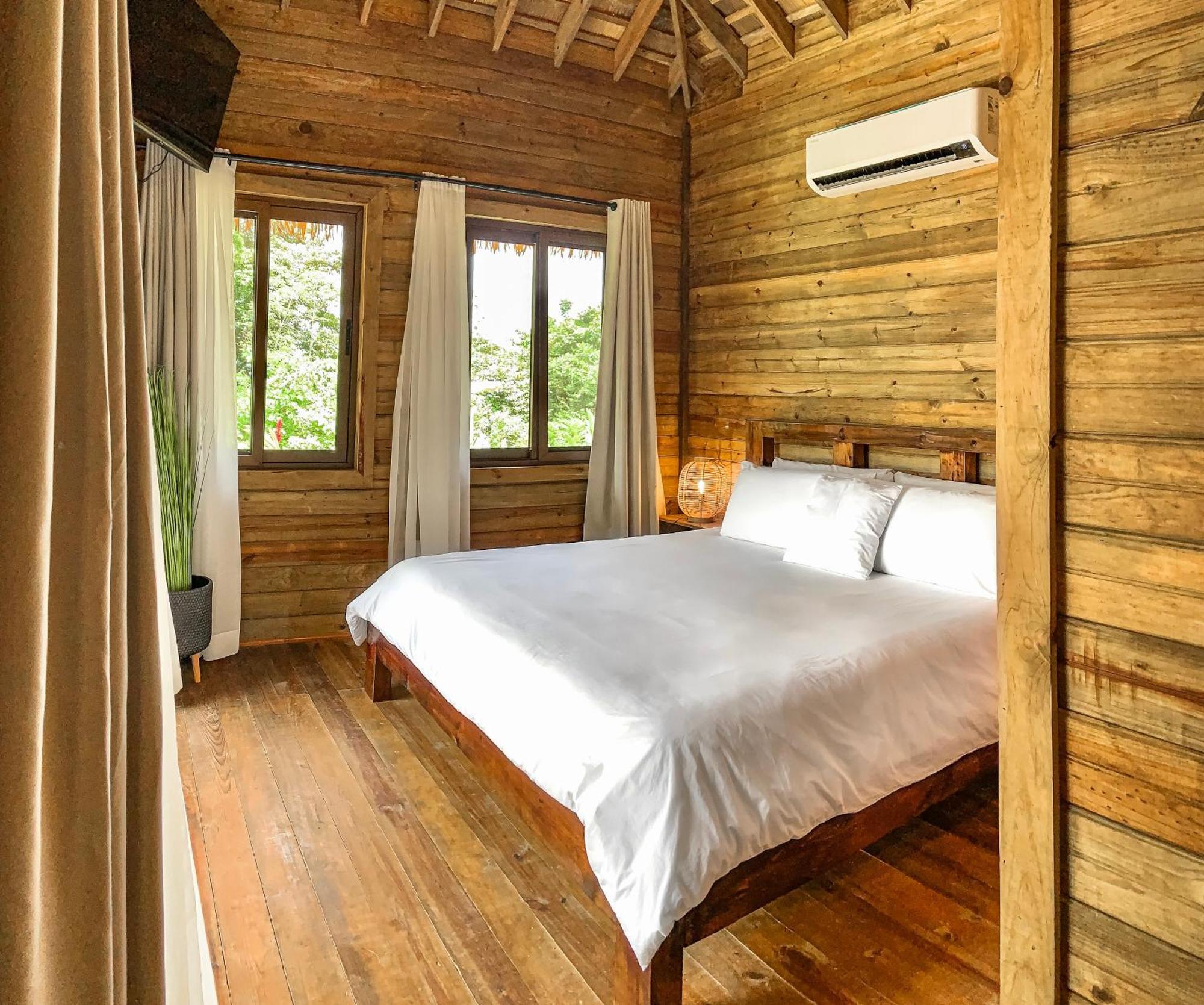 Red Frog Beach Island Resort Bocas Town Ngoại thất bức ảnh
