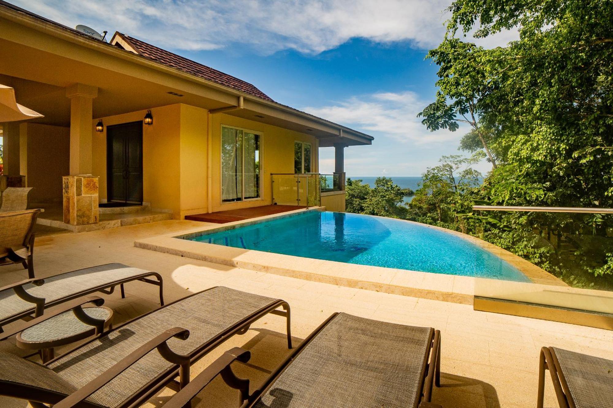 Red Frog Beach Island Resort Bocas Town Ngoại thất bức ảnh